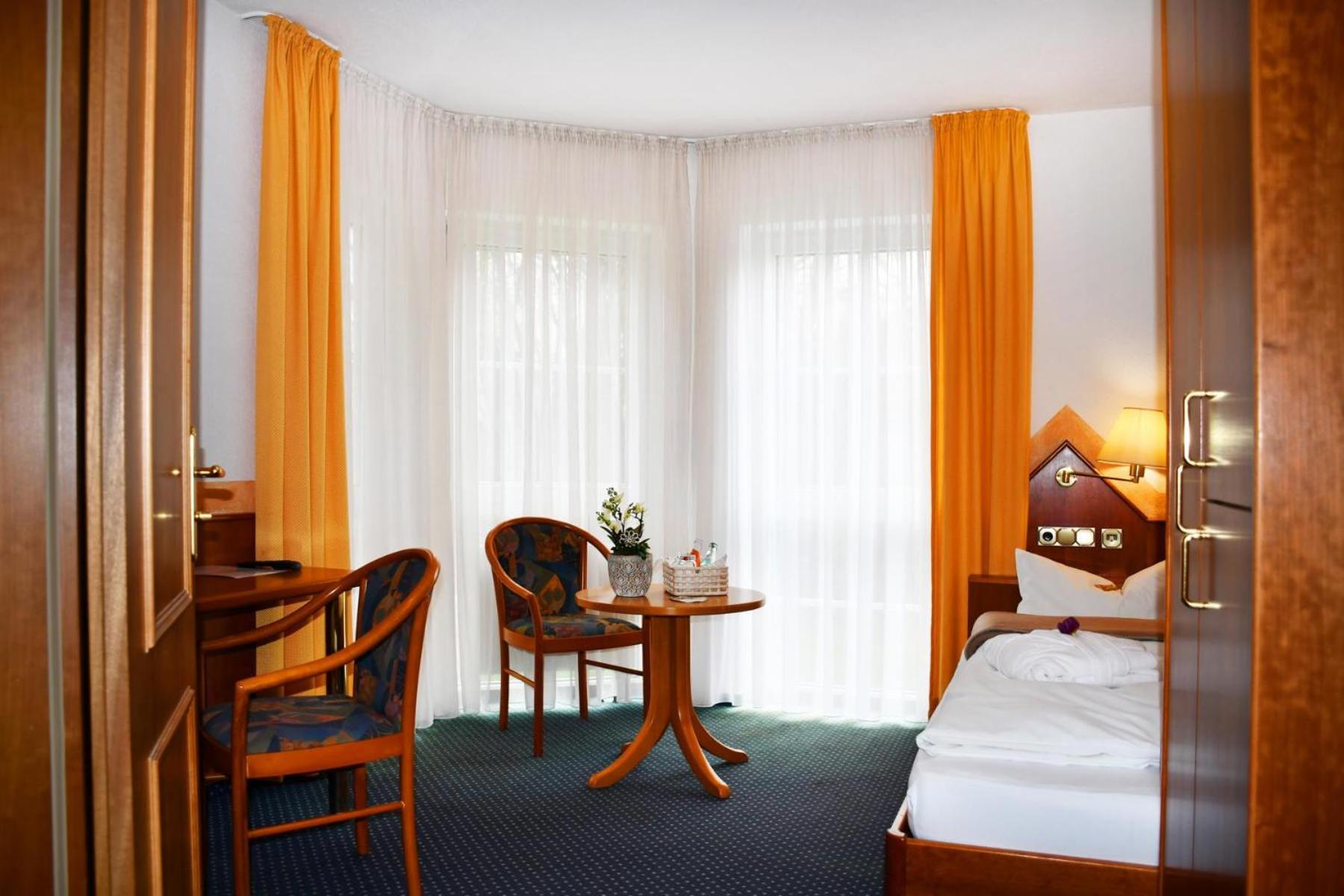 Hotel Schoene Aussicht Gießen Εξωτερικό φωτογραφία