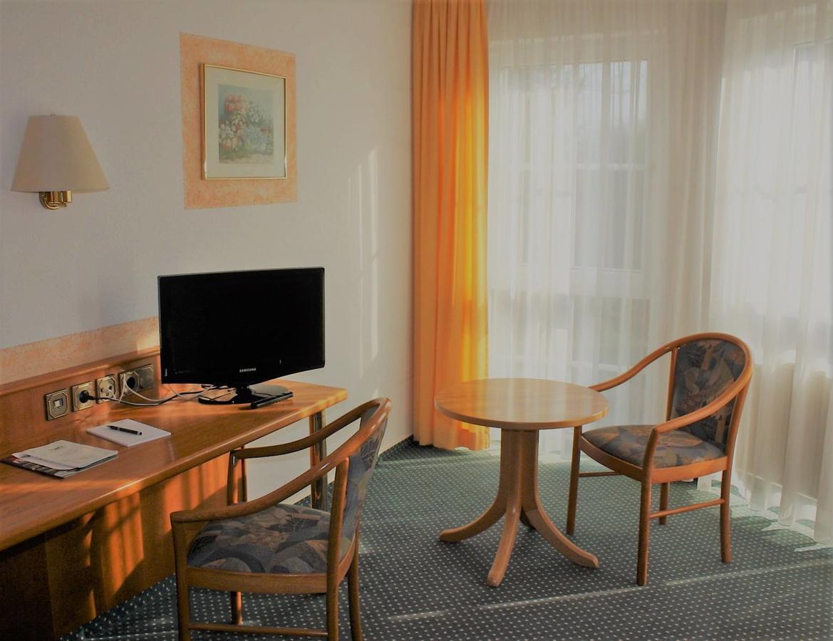 Hotel Schoene Aussicht Gießen Εξωτερικό φωτογραφία
