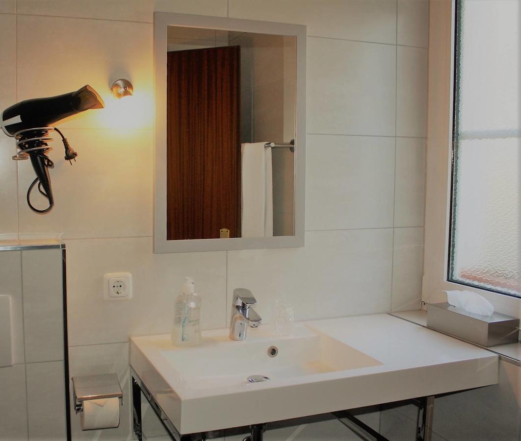 Hotel Schoene Aussicht Gießen Εξωτερικό φωτογραφία